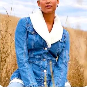 White House black market waisted denim jacket with sweater size L.